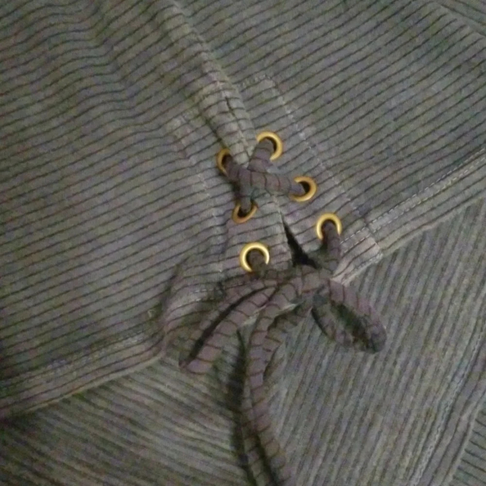 Lucky Brand Crop Top Shirt Side Ties L - Picture 8 of 8